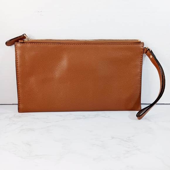 *SALE* Michael Kors Soft Leather Wristlet EUC - Picture 2 of 12